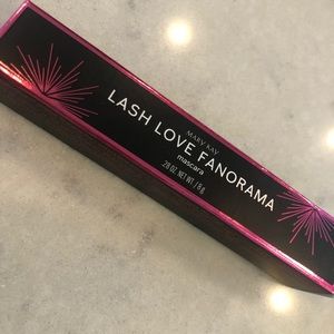 Mary Kay Lash Love Fanorama Mascara